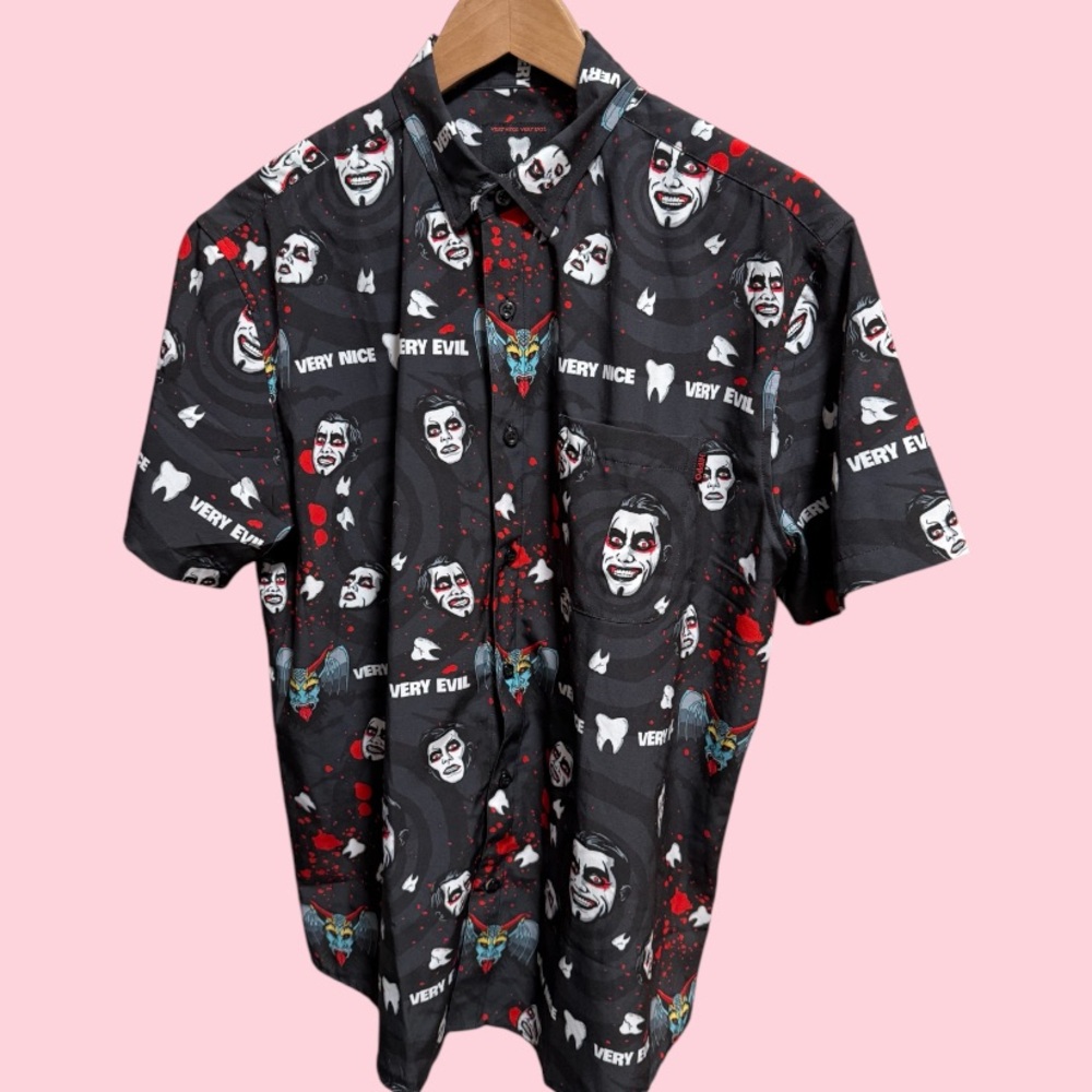 AEW DanHausen Very Nice, Very Evil Buttom Up Dress Shirt (M)